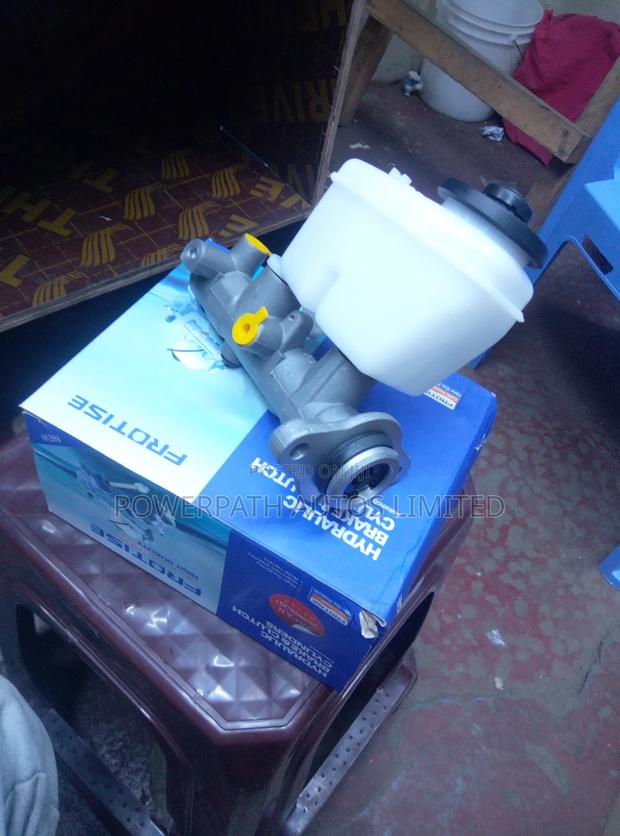 Brake Master Cylinder Land Cruiser 79
