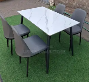4 Sitter Executive Top Glass Dinning Table