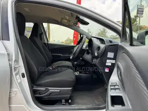 Toyota Vitz 2018