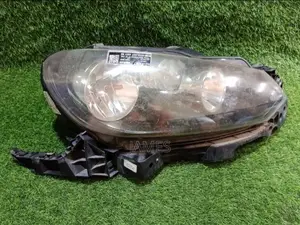 Vw Golf Mk6 Headlights (Sold as a Pair) 2010
