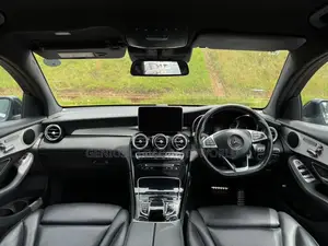 Mercedes-Benz GLC-Class 2017 Black