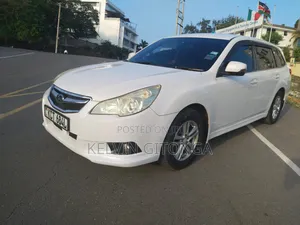 Subaru Legacy 2013 White