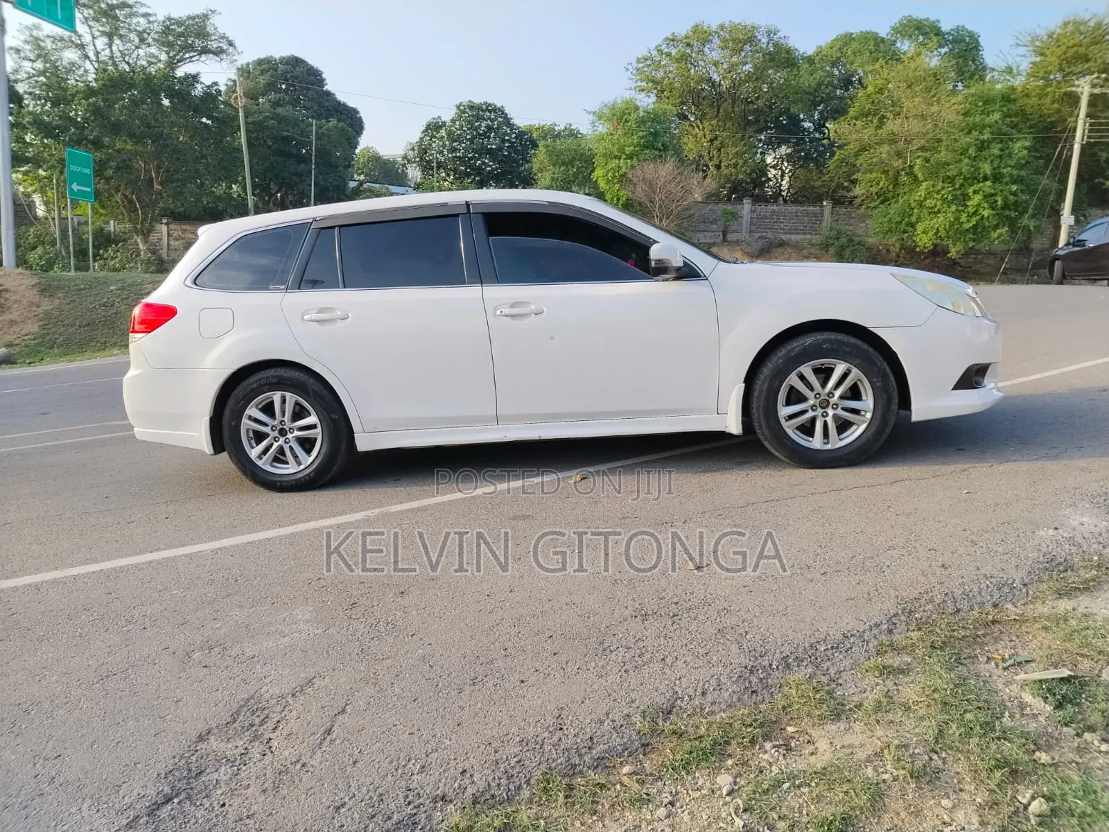 Subaru Legacy 2013 White