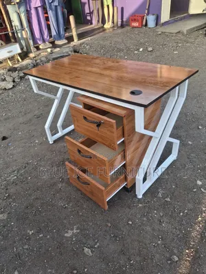 Working Table With Side Drawer