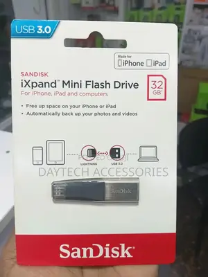 Sandisk Ixpand 32gb Mini Flash Drive for iPhone.