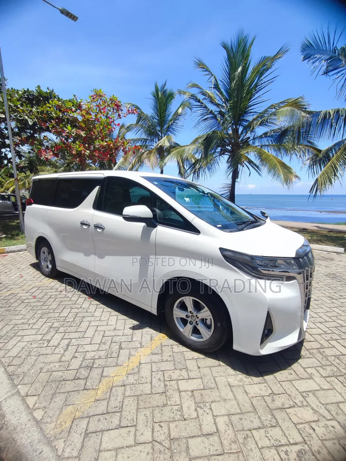 Toyota Alphard 2019 White