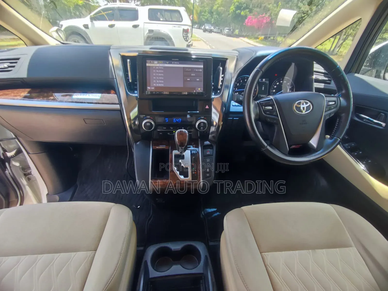 Toyota Alphard 2019 White