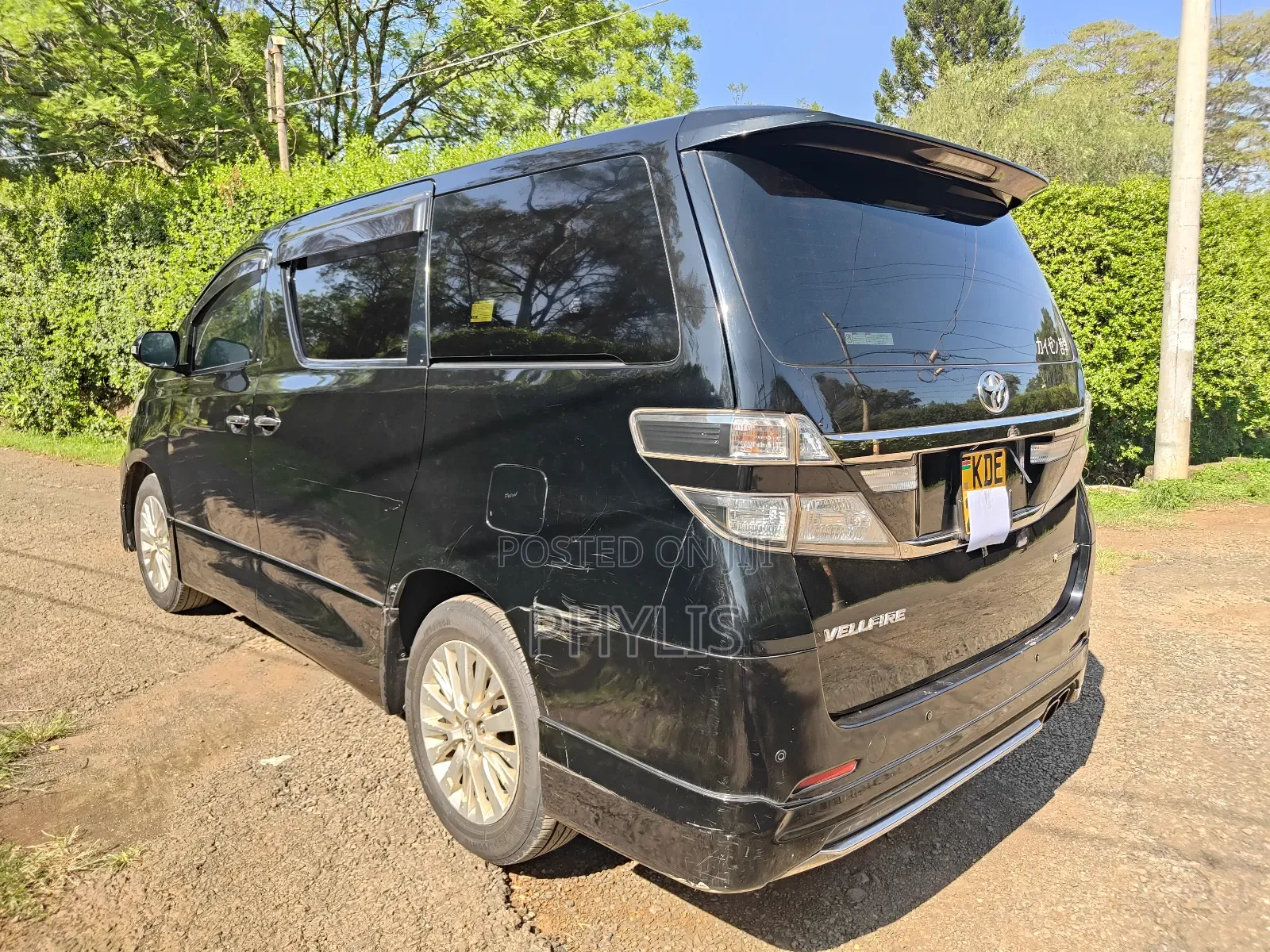 Toyota Vellfire 2014 Black