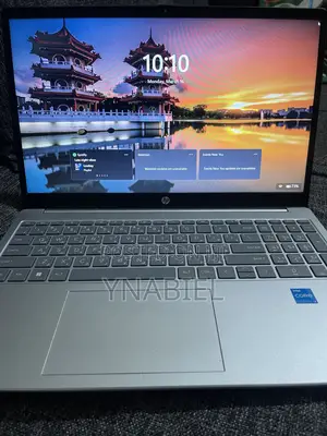Laptop HP 15-fd0290ns 4GB Intel Core i3 SSD 256GB