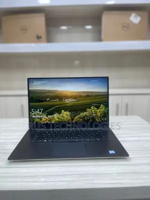 Laptop Dell Precision 5530 16GB Intel Core i7 SSD 512GB