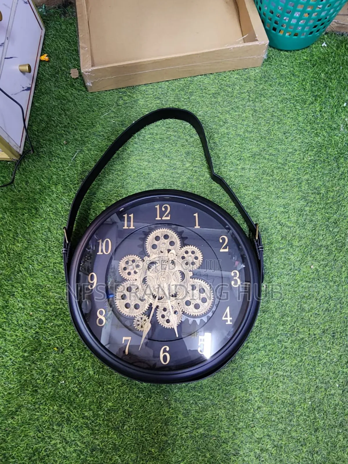 40cm Luxury Clock With Rotating Gears and Hanging Belt Sa