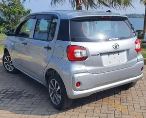 Toyota Passo 1.0 FWD 2019 Silver