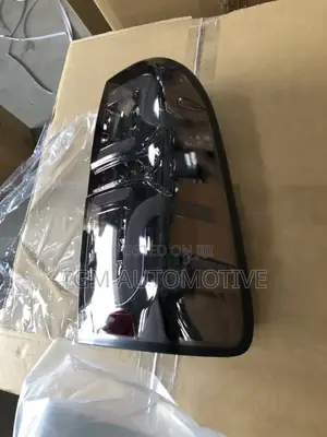 Hilux Vigo Tail Lights Smoked Black Tail Lamp Right