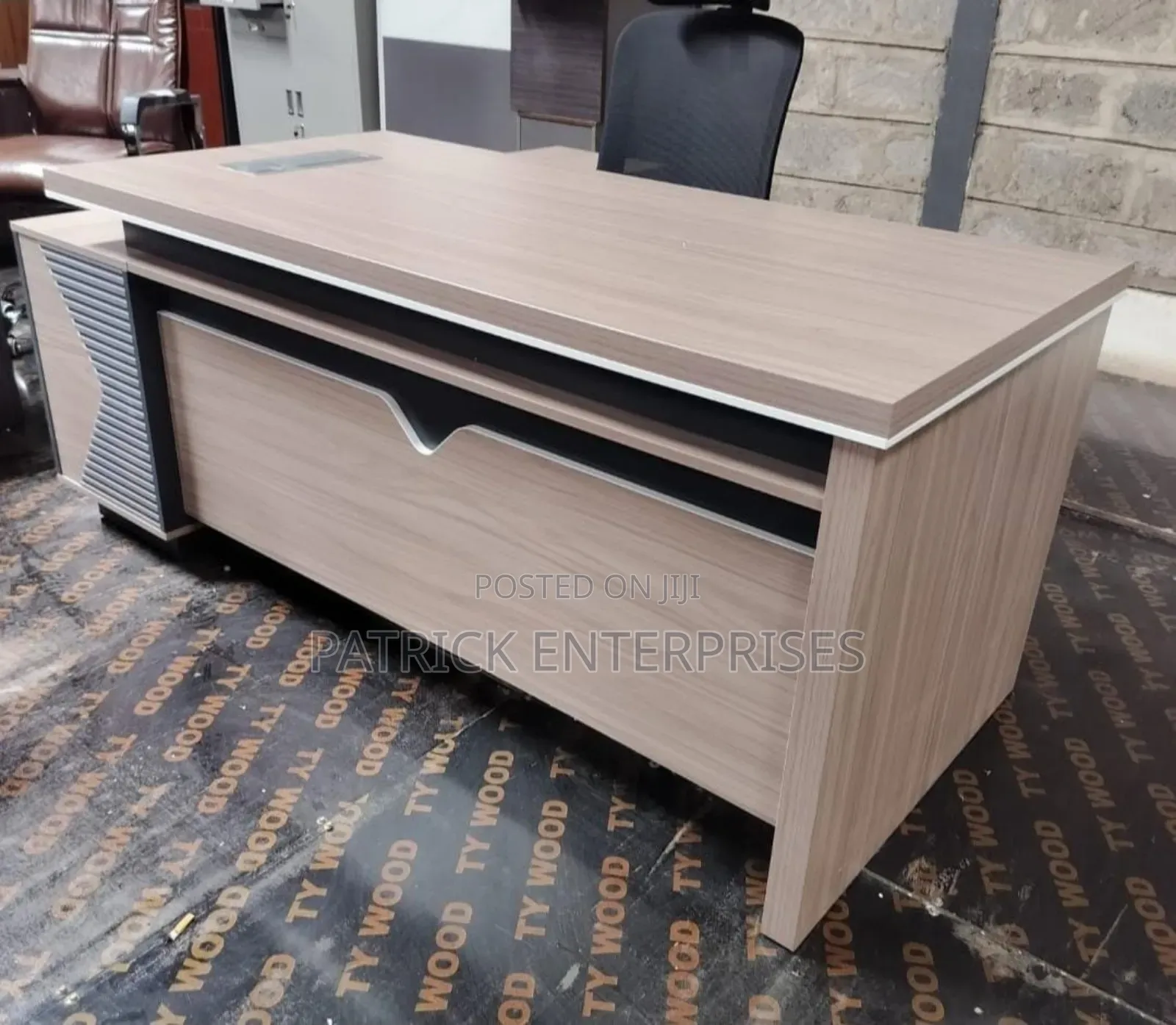 Executive Director Imported Office Desk 1.8 Mtrs