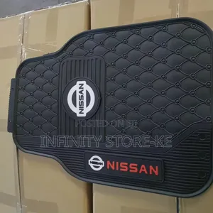 Nissan Car Mats / Car Mat
