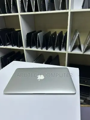 Laptop Apple MacBook Air 2012 4GB Intel Core i5 SSD 128GB