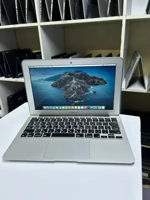 Laptop Apple MacBook Air 2012 4GB Intel Core i5 SSD 128GB