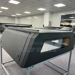 Waterproof Impact Resistant Pickup Truck Cover for Toyota Hilux
