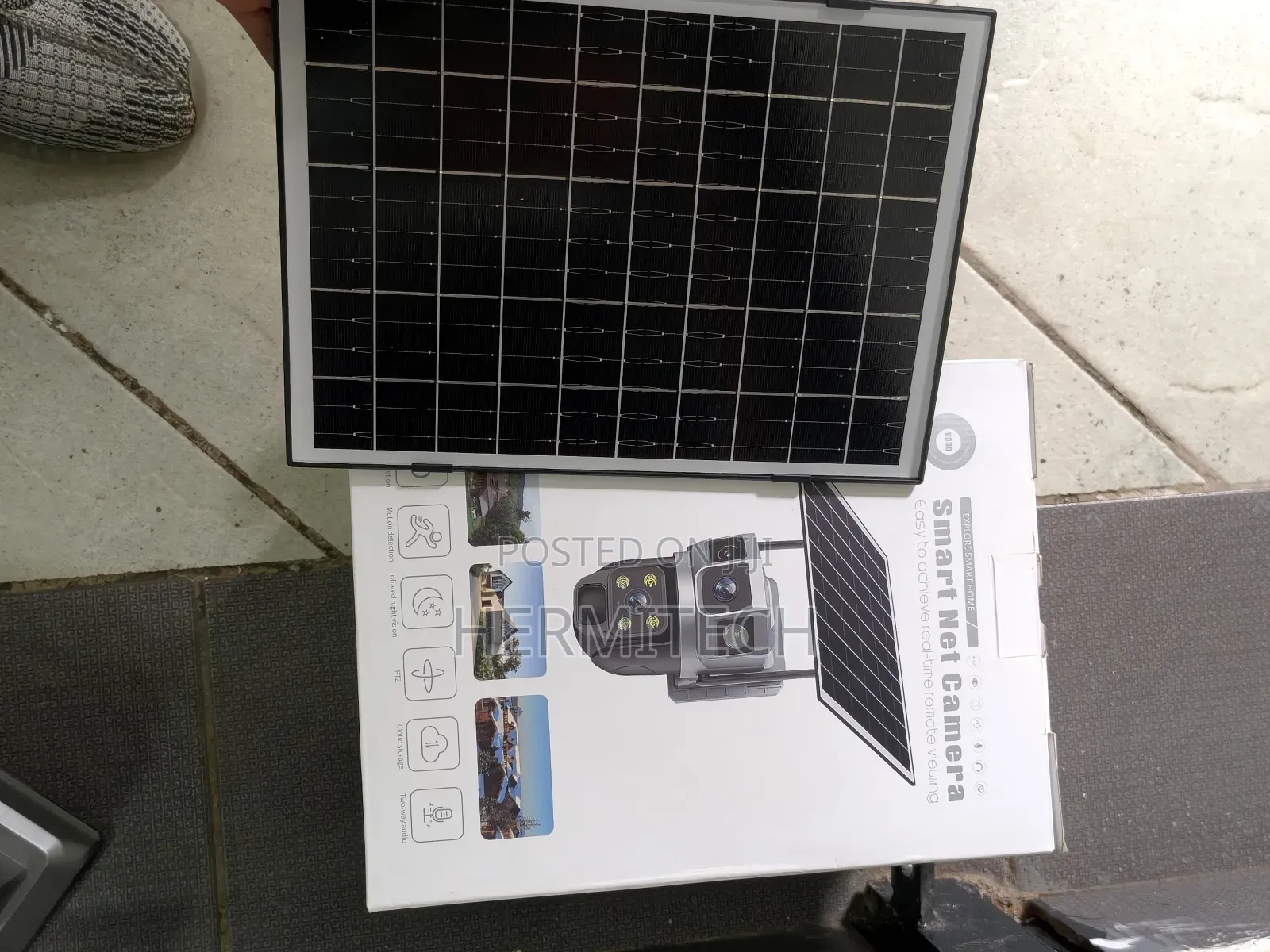 Dual Lens 4g Solar Powered CCTV Camera One Solar Panel Outdoor CCTV