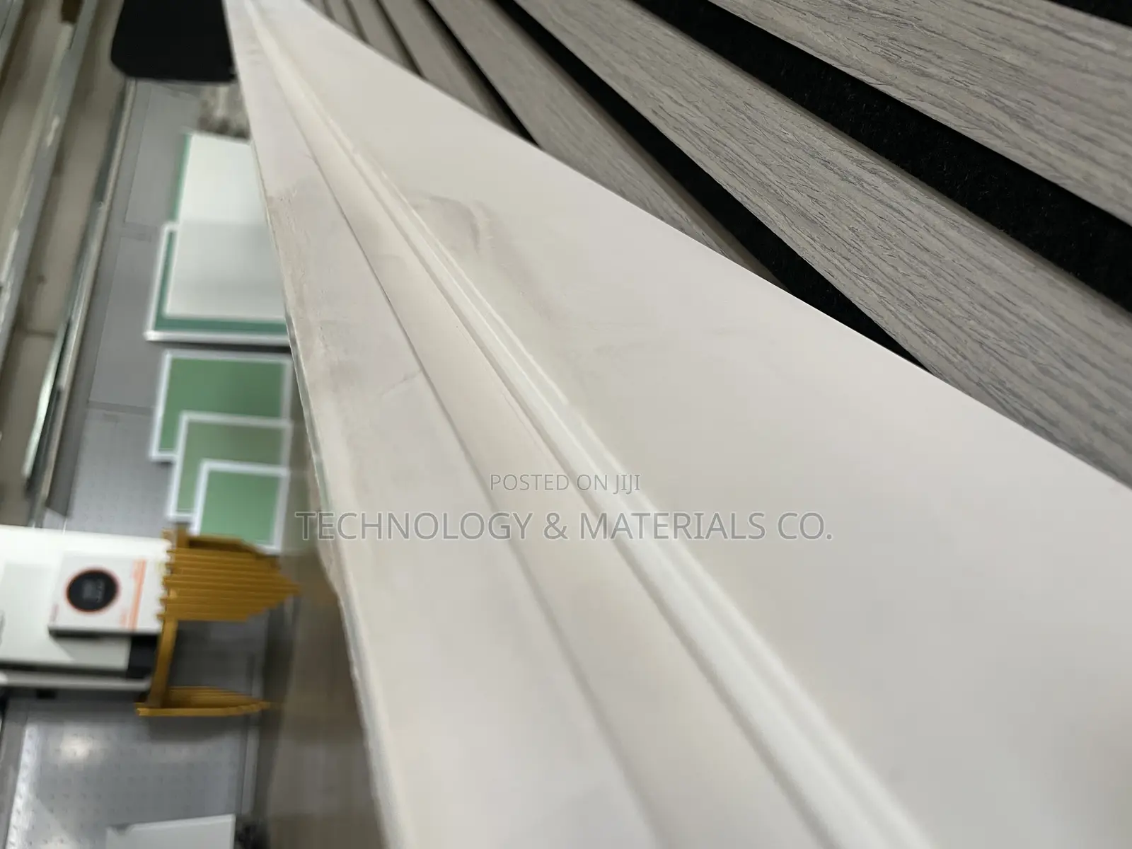 Skirting Board With Led Light -2.9m