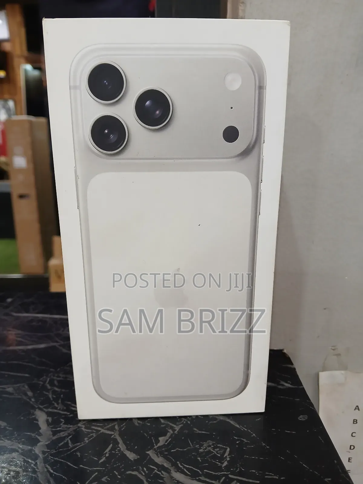 New Apple iPhone 17 Pro Max 256 GB Silver