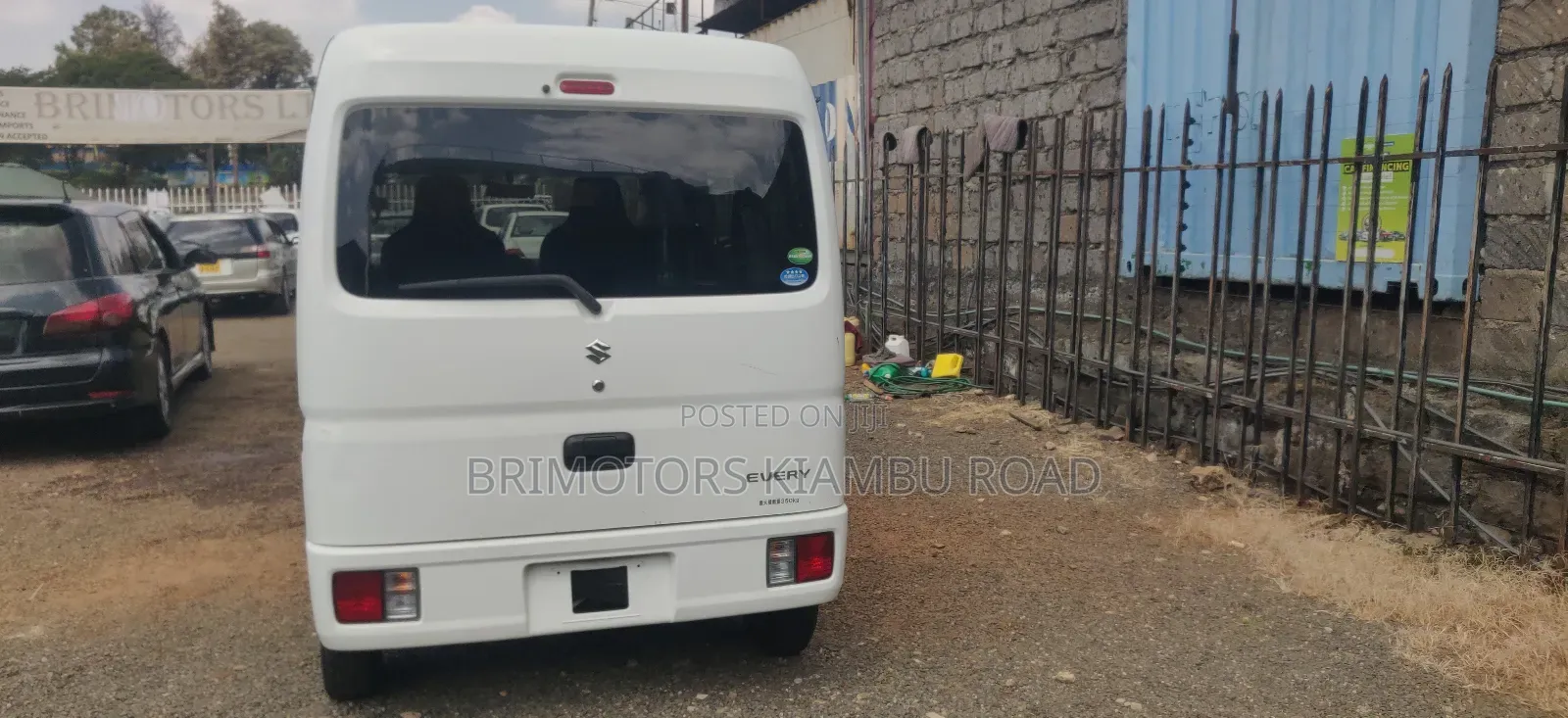 Suzuki Every 2019 White