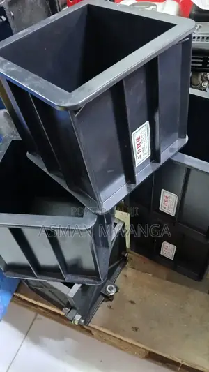 Pplastic Concrete Testing Moulds