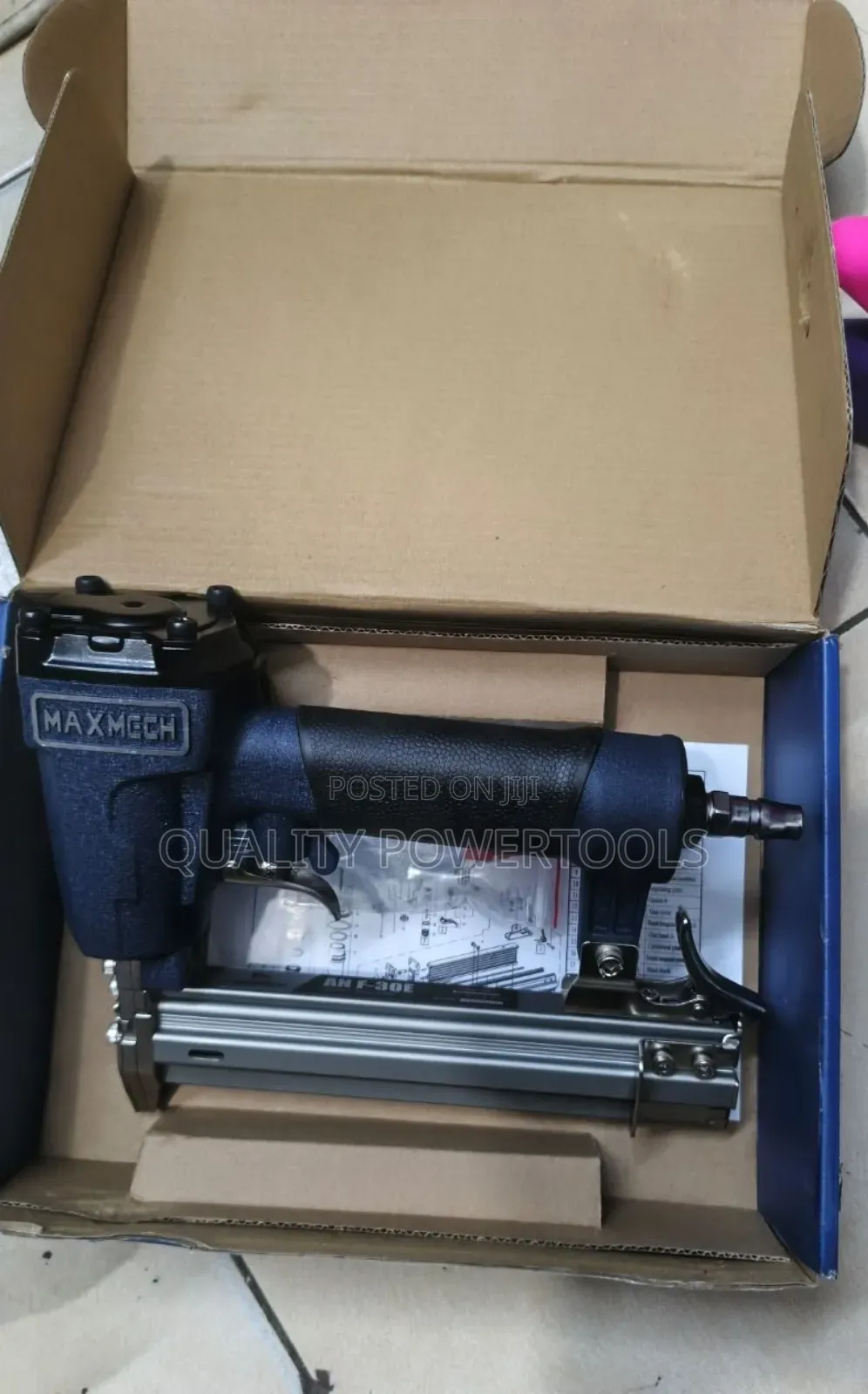 Maxmech Nail Gun