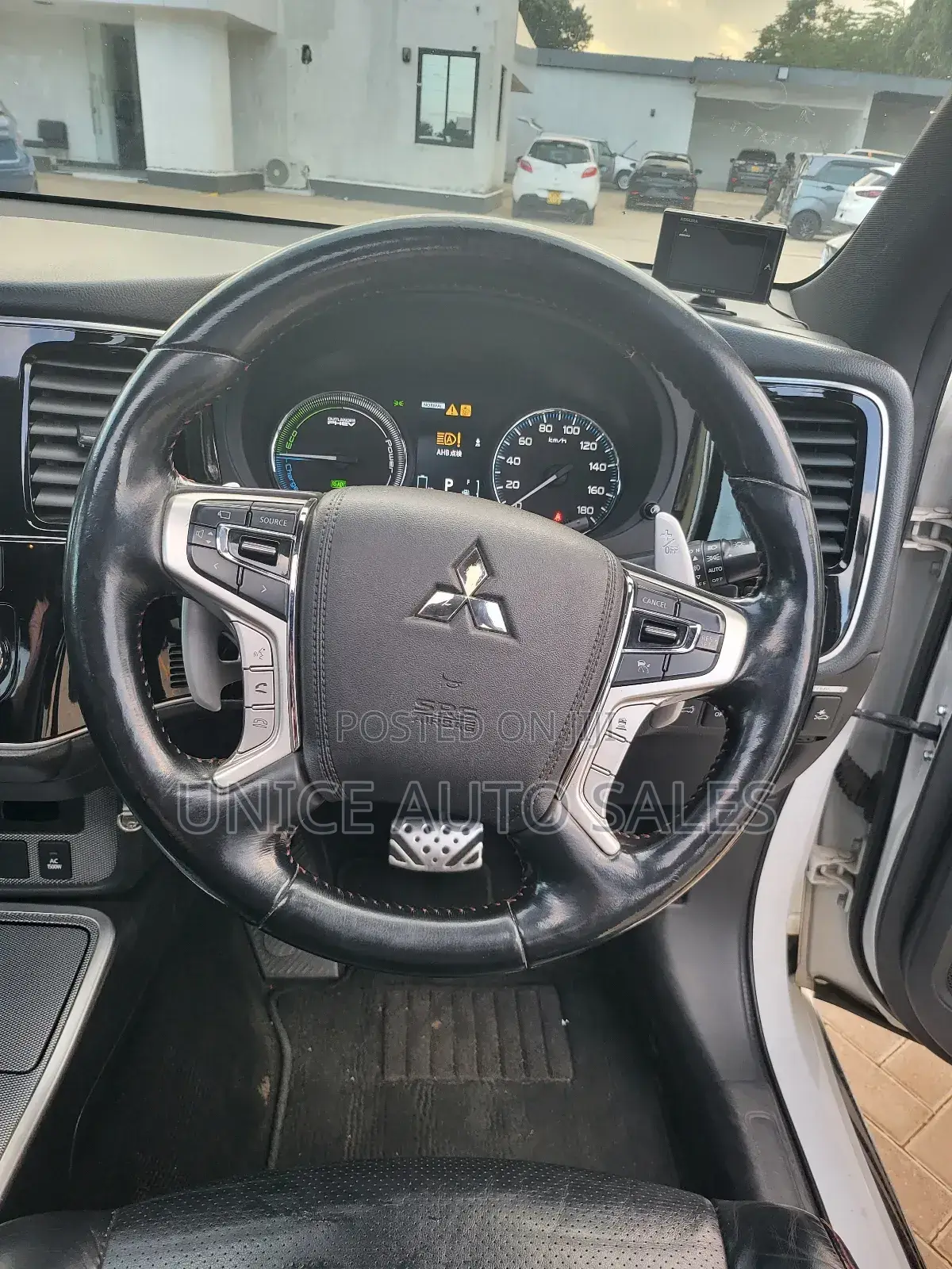 Mitsubishi Outlander 2.0 PHEV AWD 2017 White