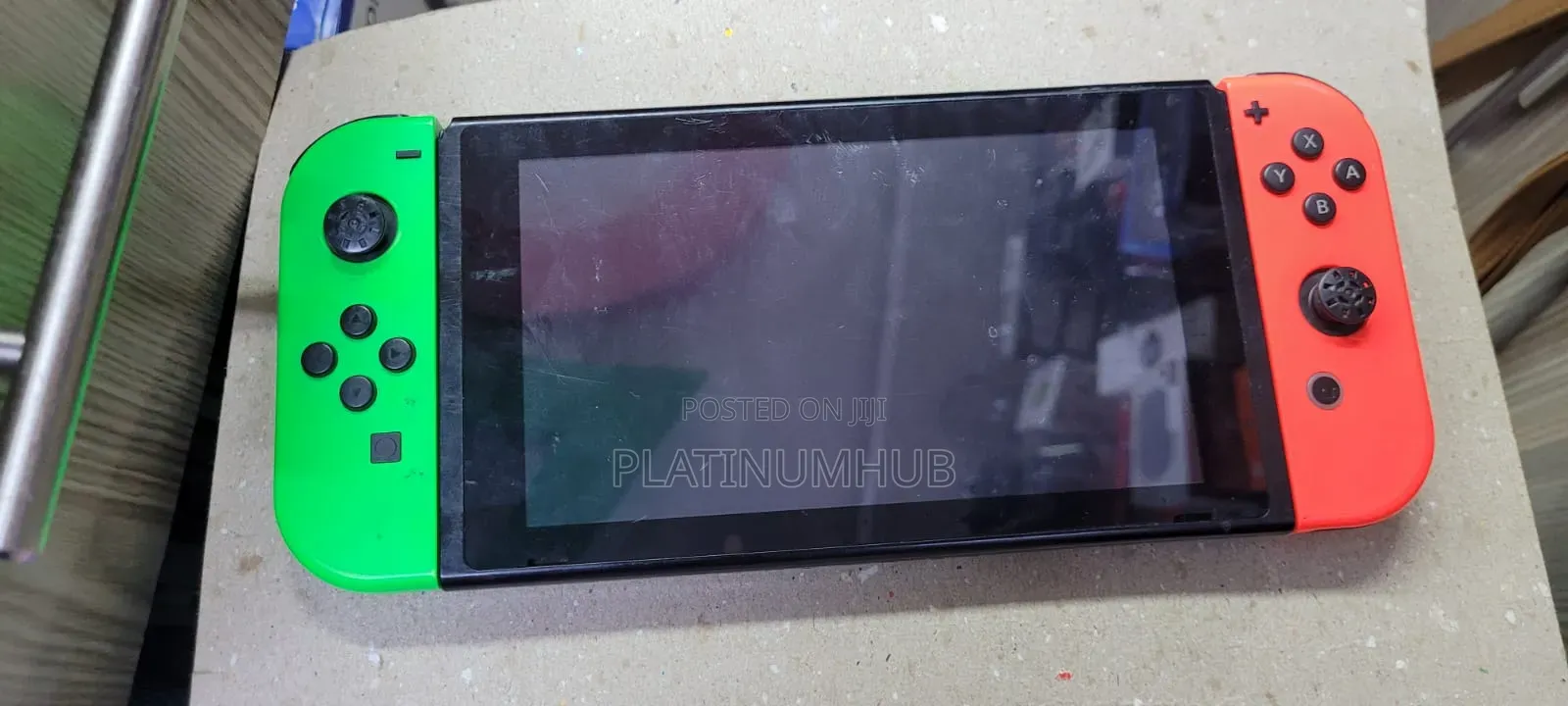 Nintendo Switch 1 Preowned