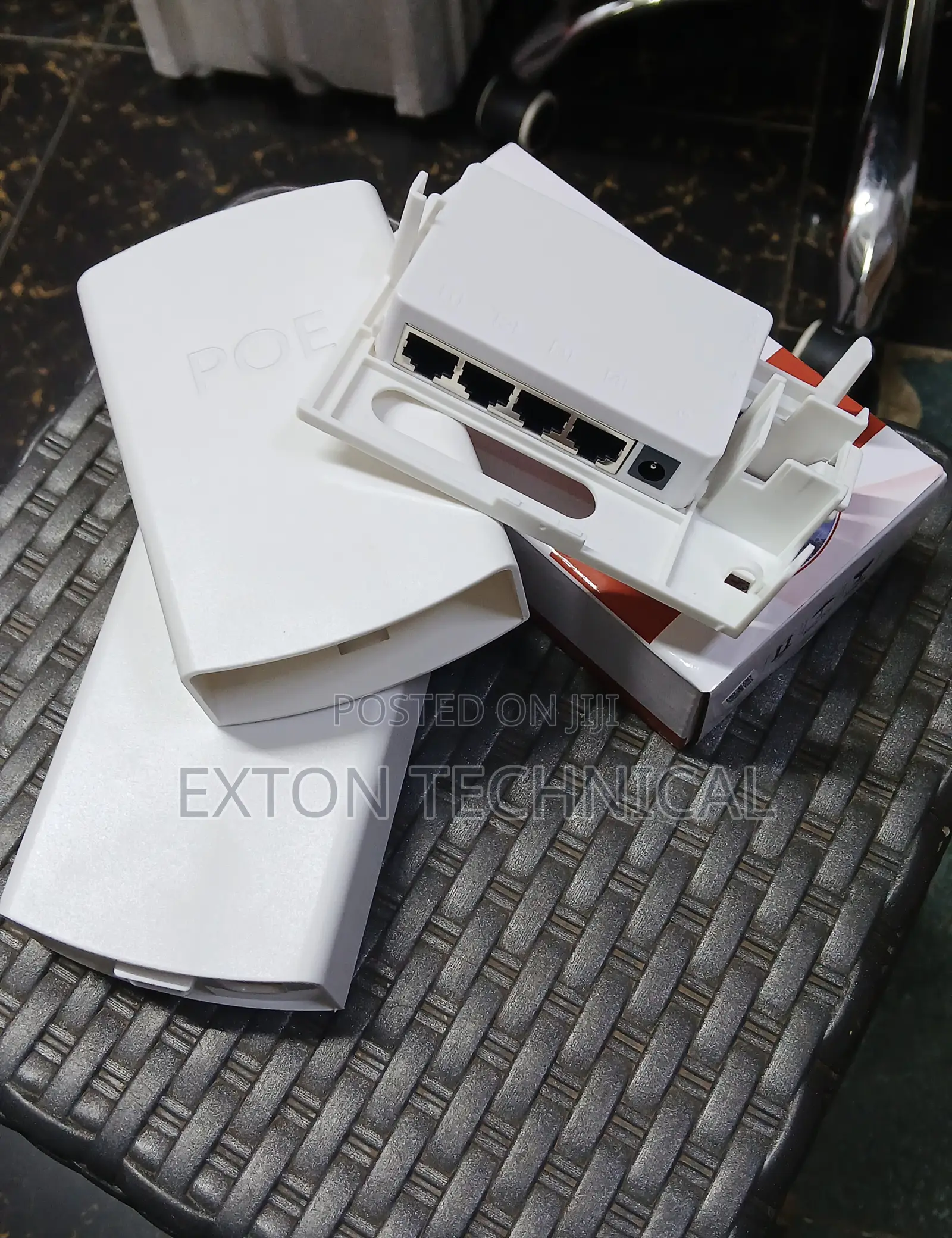 A 4 Port Poe Extender (Or Repeater/Switch)