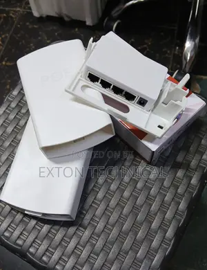 A 4 Port Poe Extender (Or Repeater/Switch)