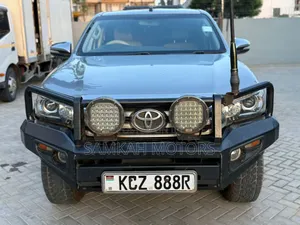 Toyota Hilux 2014 Silver