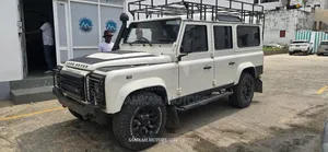 Land Rover Defender 2013 White