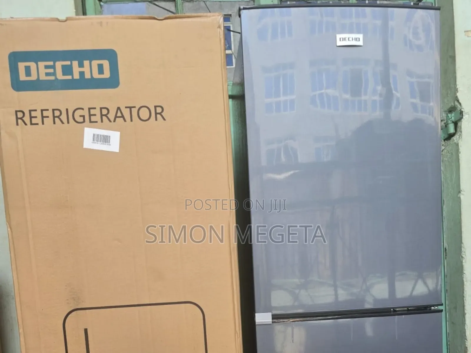 Efficient and Spacious – Decho 138l Fridge.