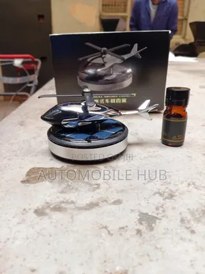 Helicopter Car Air Freshener – Rotating Aromatherapy Diffuser