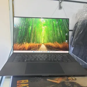 Laptop Dell Precision 5560 16GB Intel Core i7 SSD 512GB