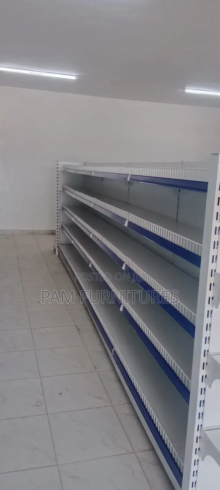 Double Sided Shelves/Shelves