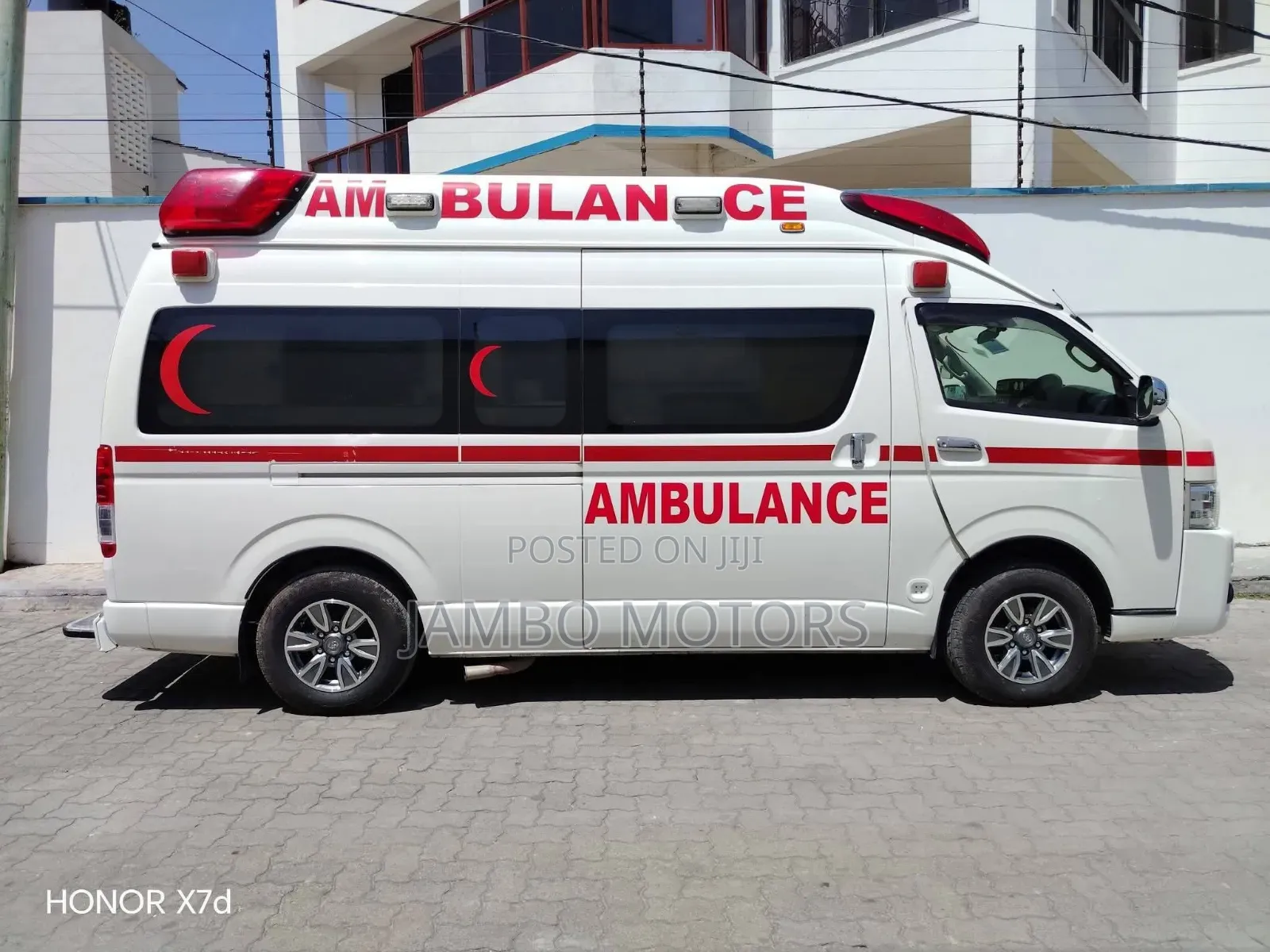 Toyota HiAce 2020 White