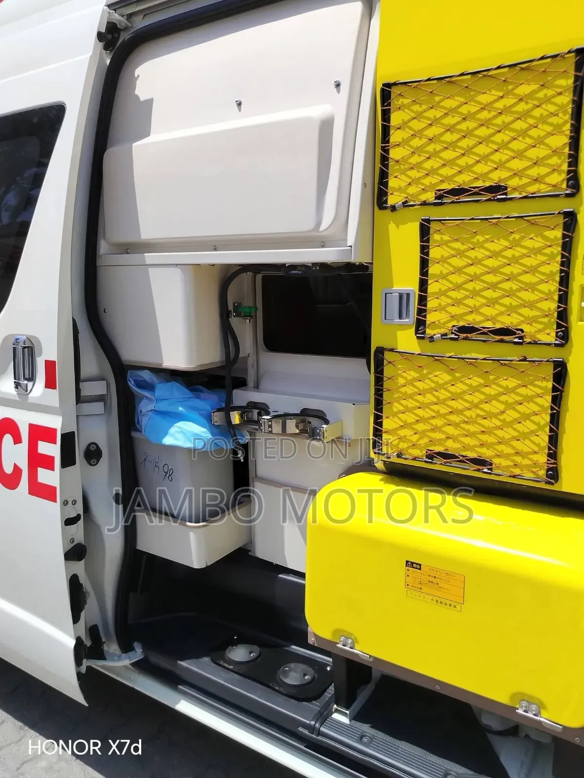Toyota HiAce 2020 White