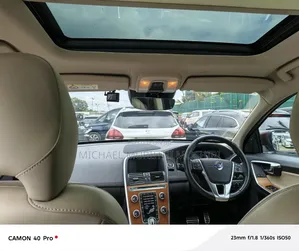 Volvo XC60 2018 Brown