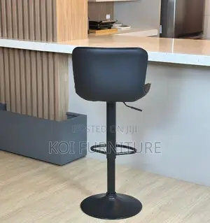 Barstool : Adjustable Swivel Barstool -Leather and Adjustable