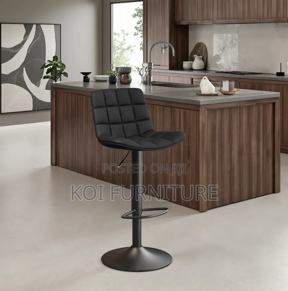 Barstool : Adjustable Swivel Barstool -Leather and Adjustable