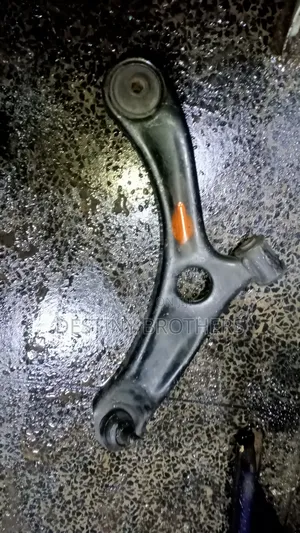 Suzuki Alto Control Arm