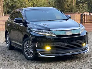 Toyota Harrier 2.0 2020 Black