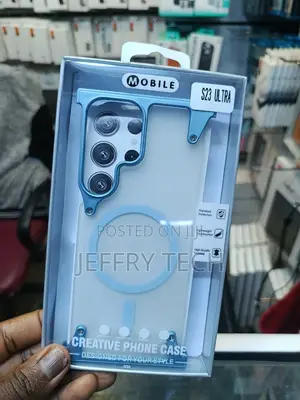 Blue Metallic Bumper Phone Case Is for the Samsung Galaxy S23 Ultra.
