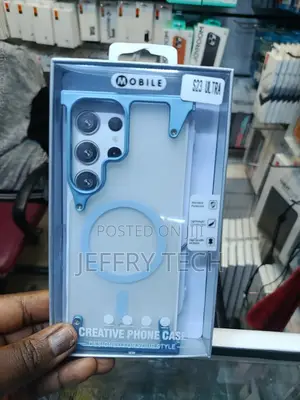 Magsafe Clear Case Designed for the Samsung Galaxy S23 Ultra.