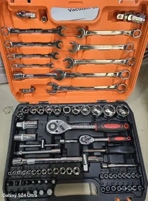 82pcs Chrome Vanadium Spanner/ Tool Box Spanner Set