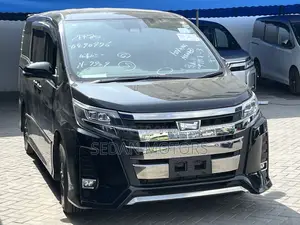 Toyota Noah 2019 Matt Black