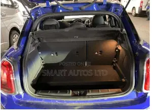 Mini Cooper 2019 Blue